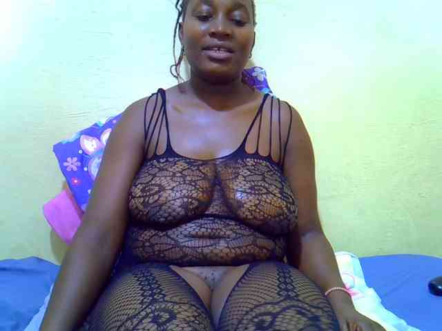 Molly-22 webcam