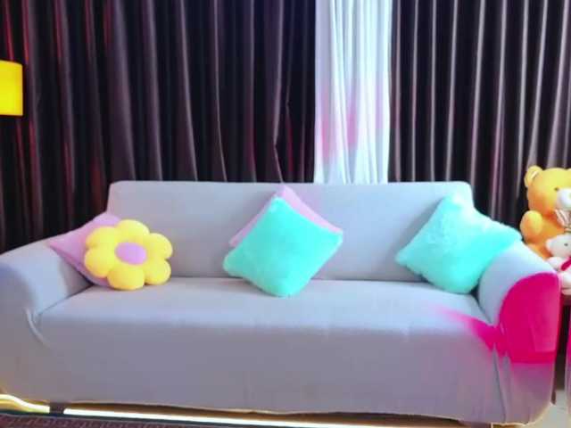 ZoyaPK live cam