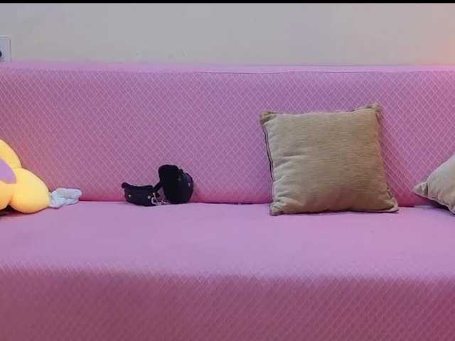 ZoyaPK live cam on BongaCams