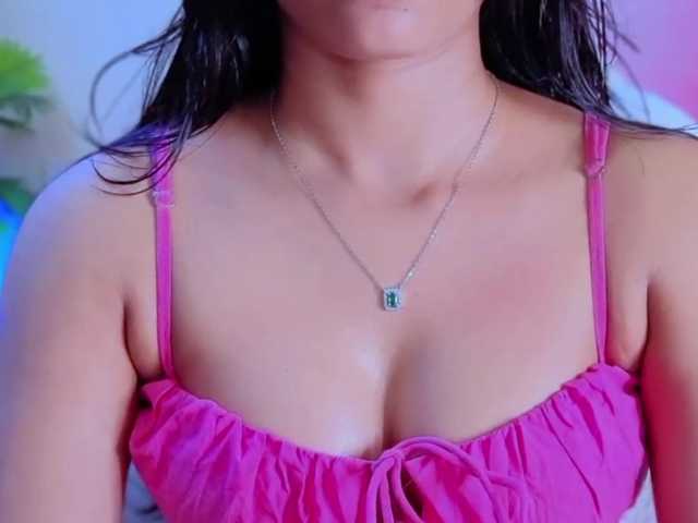ZoyaPK live cam
