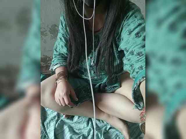 ZoyaPK webcam