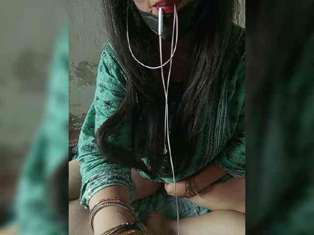 ZoyaPK webcam