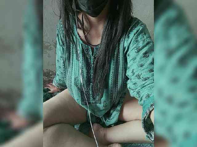 ZoyaPK webcam