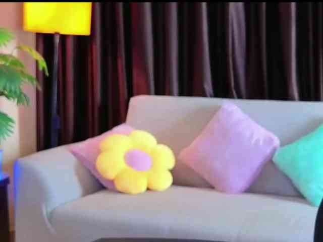 ZoyaPK webcam
