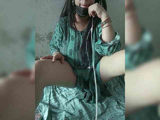 ZoyaPK webcam