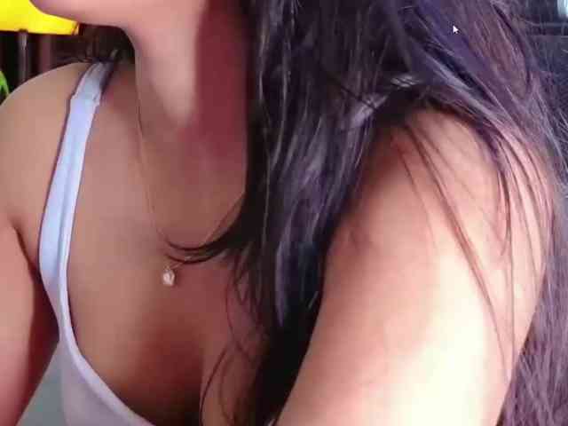 ZoyaPK webcam