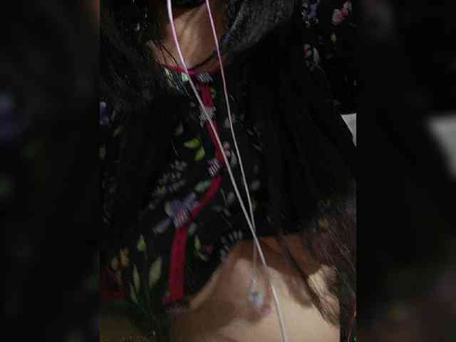 ZoyaPK webcam
