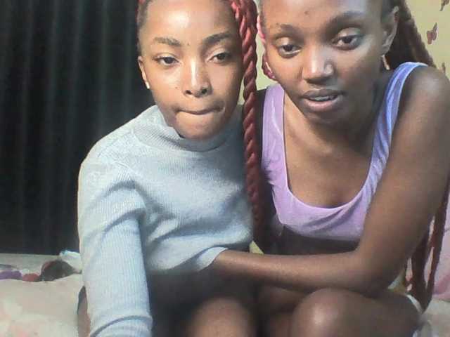 Twintribe live cam on BongaCams