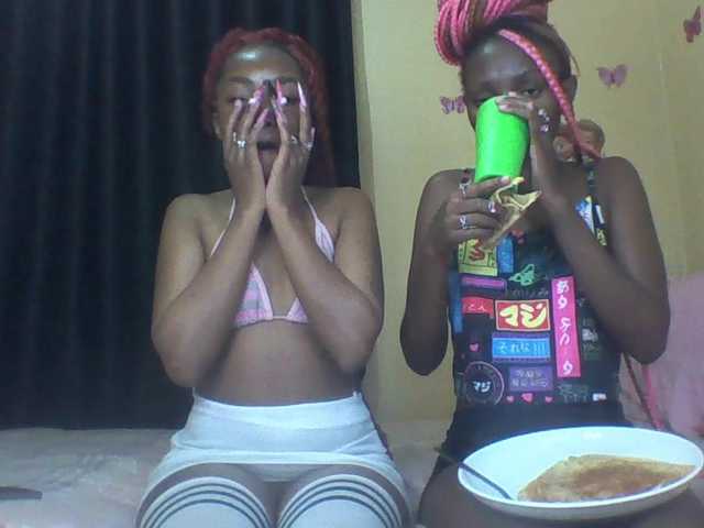 Twintribe live cam on BongaCams