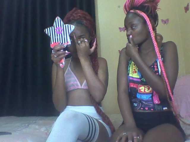 Twintribe live cam on BongaCams