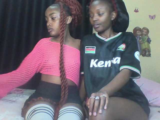 Twintribe live cam on BongaCams