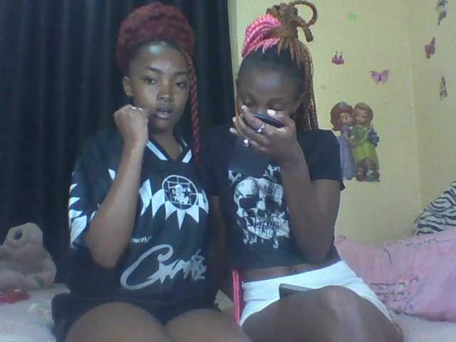 Twintribe live cam on BongaCams