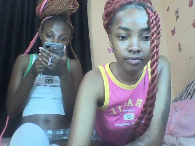 Twintribe live cam on BongaCams