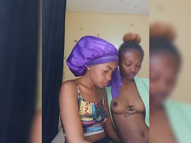 Twintribe live cam on BongaCams