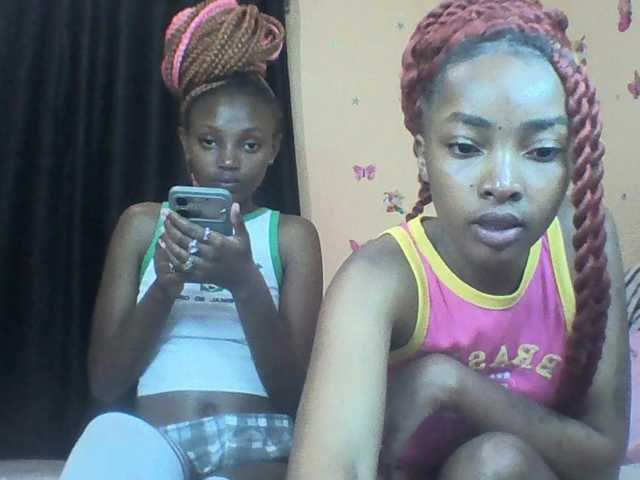 Twintribe live cam on BongaCams