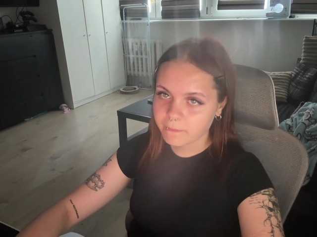 AbbyTeen live cam on BongaCams