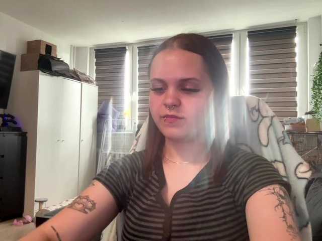 AbbyTeen live cam on BongaCams