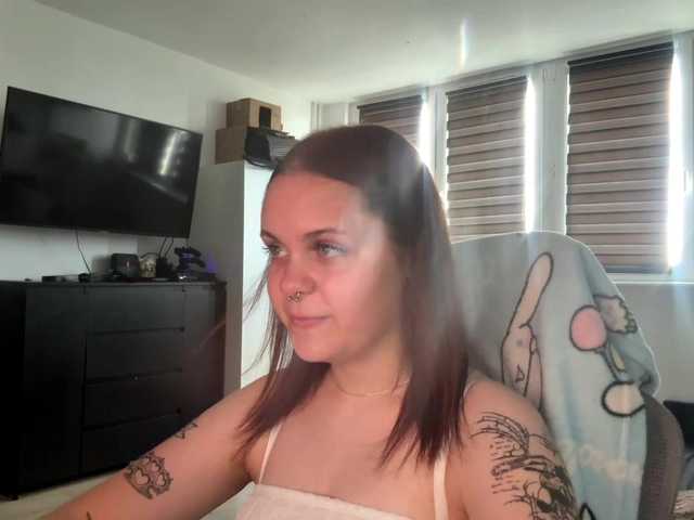 AbbyTeen live cam on BongaCams