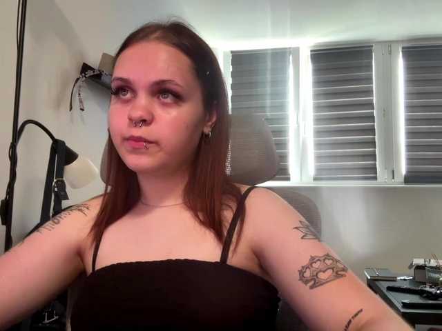 AbbyTeen live cam on BongaCams
