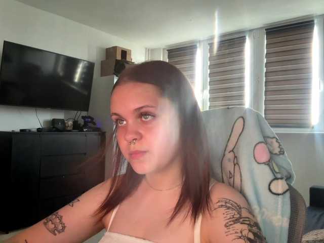 AbbyTeen live cam on BongaCams