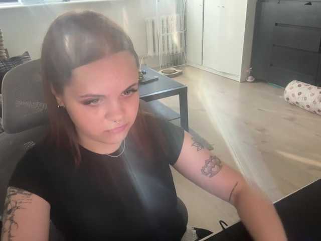 AbbyTeen live cam on BongaCams