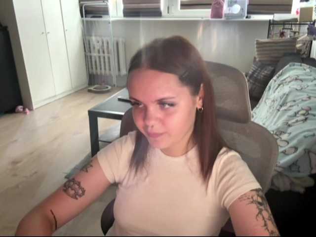 AbbyTeen live cam on BongaCams