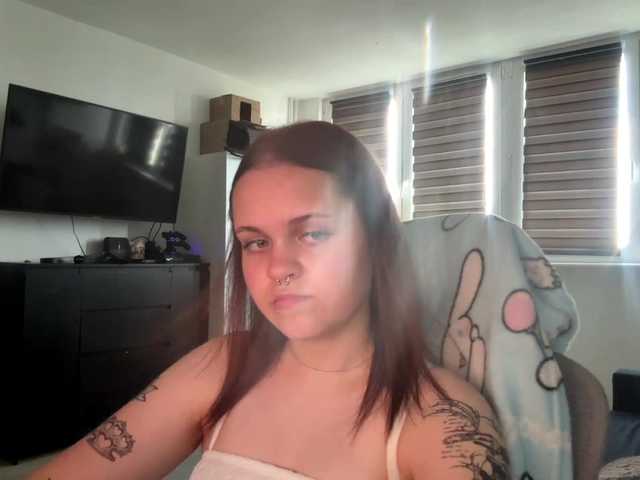 AbbyTeen live cam on BongaCams
