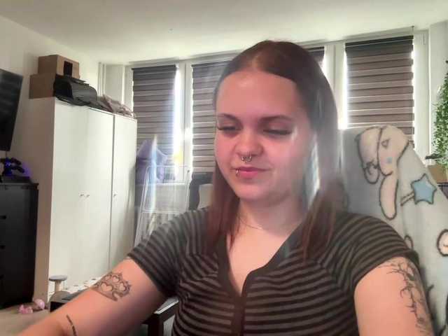 AbbyTeen live cam on BongaCams