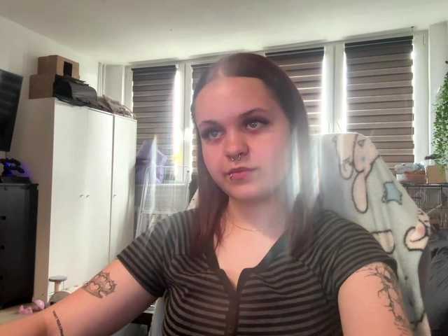 AbbyTeen live cam on BongaCams