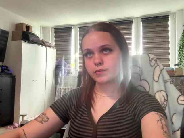 Model: AbbyTeen