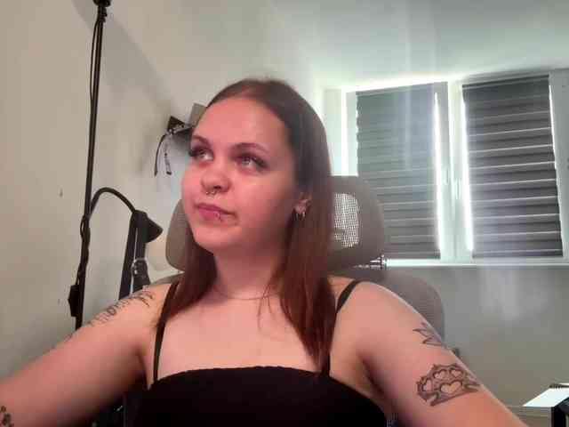 Model: AbbyTeen