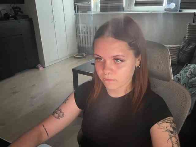 Model: AbbyTeen