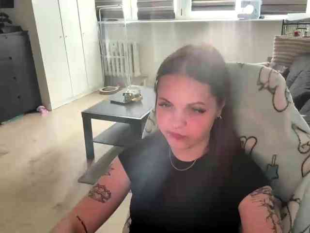 abbyteen's live room