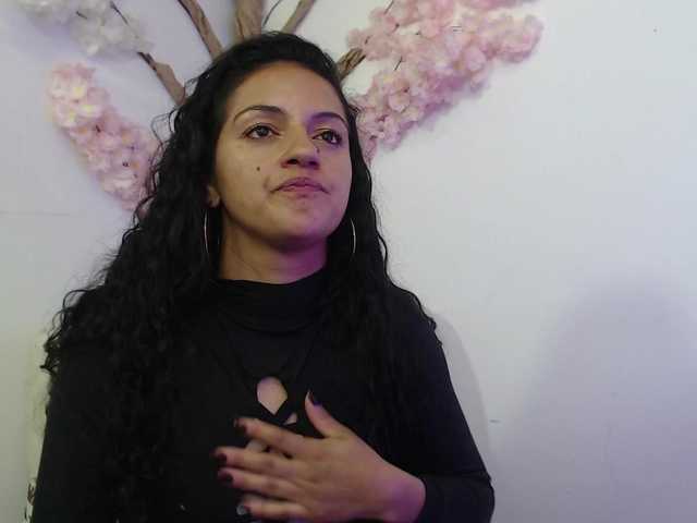 Renata-voss live cam on BongaCams