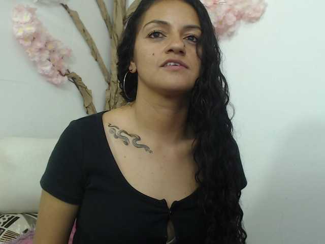 Renata-voss live cam on BongaCams