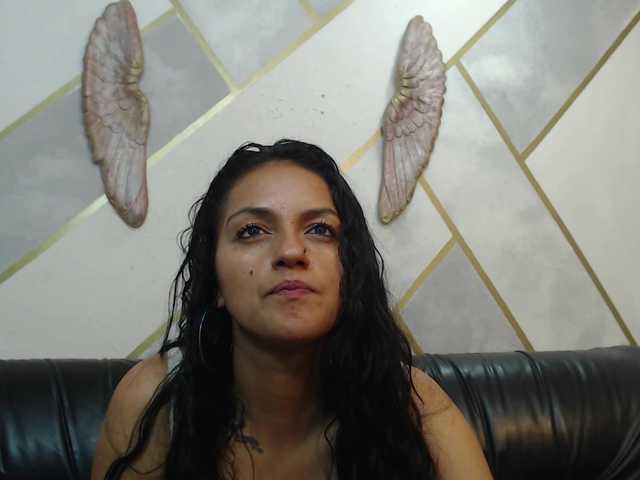 Renata-voss live cam on BongaCams