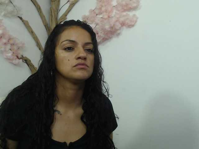 Renata-voss live cam on BongaCams