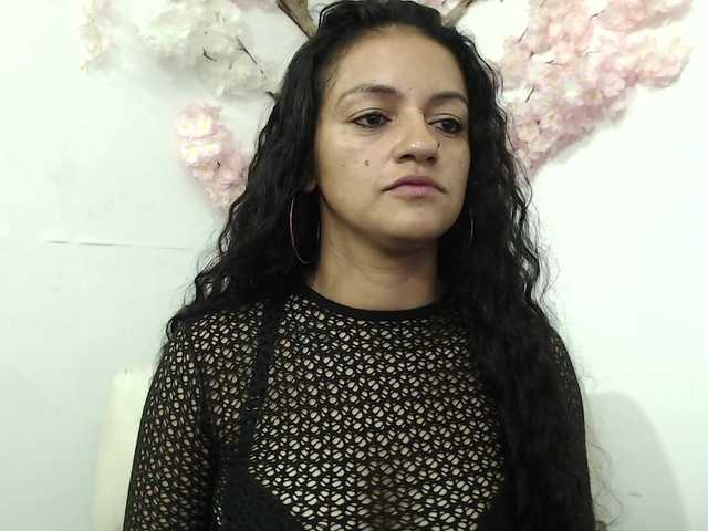 Renata-voss live cam on BongaCams