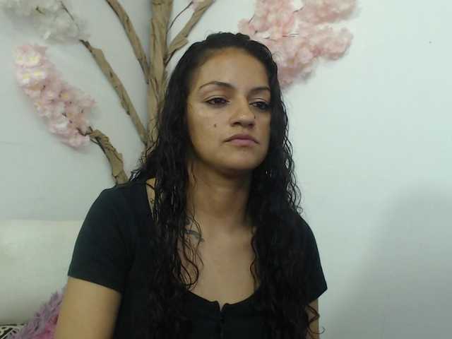Renata-voss live cam on BongaCams