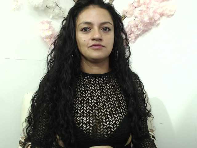 Renata-voss live cam on BongaCams