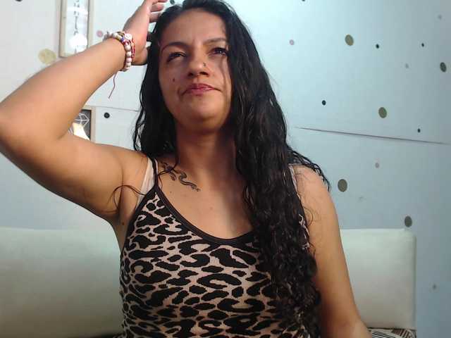Renata-voss live cam on
