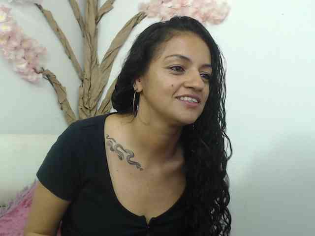Renata-voss Live Webcam on BongaCams