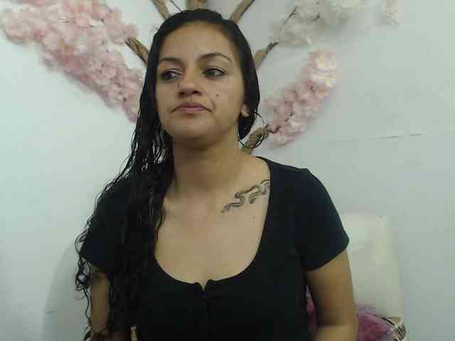 Renata-voss Live Webcam on BongaCams