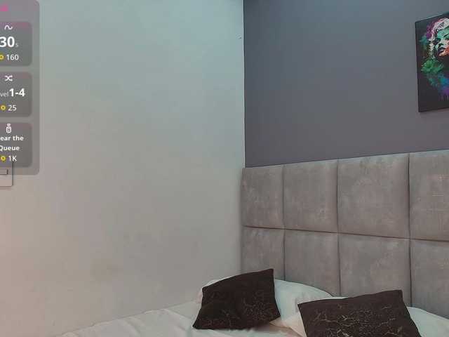 GiaMonroee live cam on BongaCams