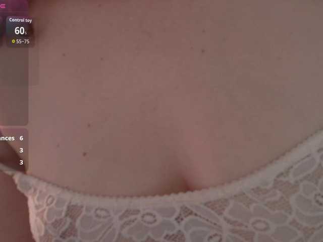 GiaMonroee live cam on BongaCams
