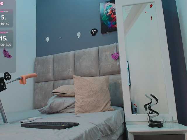 GiaMonroee live cam on BongaCams