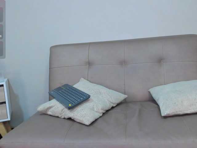 GiaMonroee live cam on BongaCams