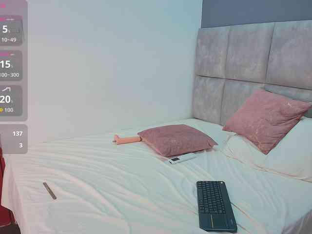 GiaMonroee webcam