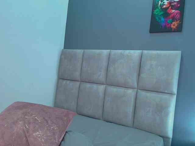 GiaMonroee webcam