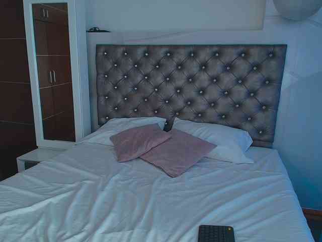 GiaMonroee webcam